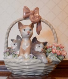 #177 Lladro Basket W/cats