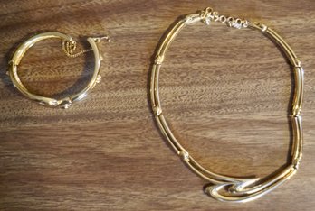#223 Monet Goldtone Necklace & Bracelet