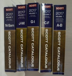 #34-  Lot Of 5 Volumes 2017 Scott Catalogues