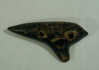 Vintage Ocarina C6 Made In Vienna Austria Black Ceramic Gold Paint