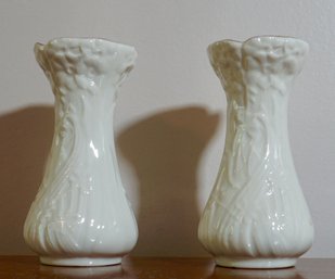 F9 Beleek Millenuim 2000 2 Vases 4 1/2'T