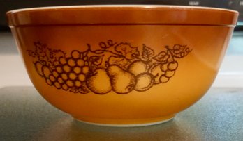 078 Pyrex Brown Bowl