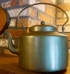 D#320 Brass Kettle 10'T X 10'w