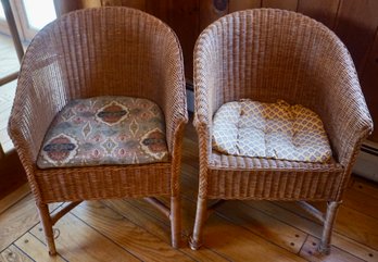 D#330 Pair Of Wicker Chairs 18'W X 31'T