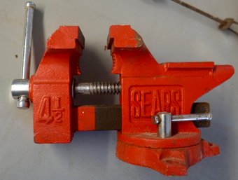 B#345 Sears 4 1/2' Vice