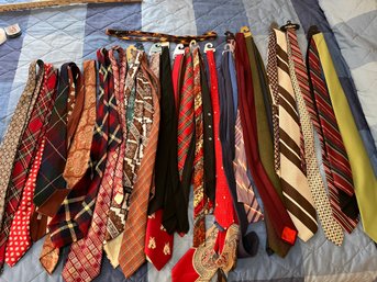 Mixed Assortment Of Mens New And Vintage Ties - Mb20