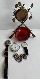 Antique Glass And Brass Cross Riffle Pocket Watch Holder, Pocket Watches And Stop Watch - J7