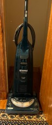 Kenmore Upright Vacuum With Accessories - L158
