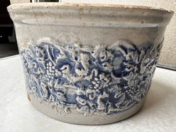 Vintage Robinson Clay Products Stoneware Crock In Blue Grape Pattern - D
