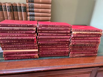 38 Antique Shakespeare Classics Copyrighted 1909 - A64