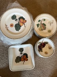 Queens China Hooker Fruit Dishes 36 Pieces - 2D8