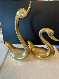 Pair Of Tall Heavy Brass Swans - 2F11