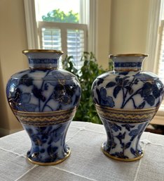 Wedgwood Circa 1868 T.E - Pair Of Urns - G