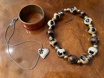 Animal Print Large Wooden Beads And Rust Colored Bracelet ..F
