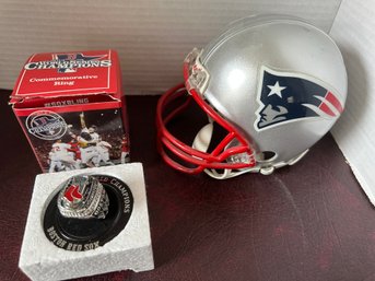 Red Sox 2013 Replica World Series Ring And Mini Patriots Helmut - F 12