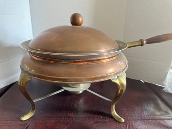 Large Vintage Copper And  Brass Chafing Dish With Wooden Handle-F27