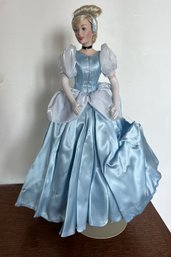 Franklin Mint Walt Disney Cinderella Collectible Porcelain Princess Doll With Stand 15' Tall