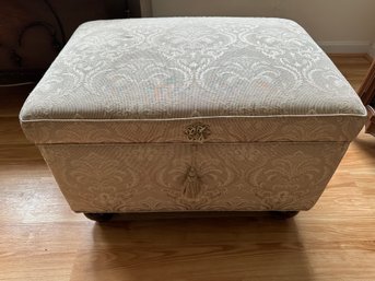 Upholstered Ottoman With Storage - BB3