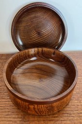 Gorgeous Polished Handcrafted Wood Round Lidded Box 6' X 2.5'