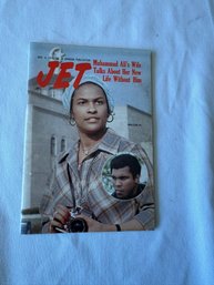 #134 Jet Magazine November 4, 1976 Muhammed Ali's Wife On Cover