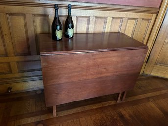 Turn Of The Century Drop Leaf Table -DR5