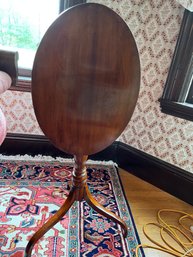 Antique Wooden Oval Tilt Top Candle Table With 3 Legs - LV6