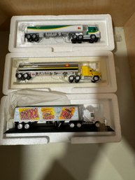 820 Lot Of 3 Brian James Matchbox  Collectibles Tractor Trailers With Certificates