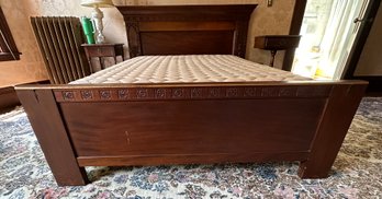 1910 Mahogany Carved Queen Headboard And Footboard -bd2-4