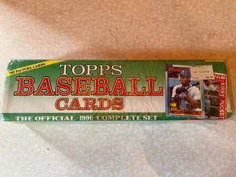Tops 1990 Baseball Cards Complete Set Sealed In Box 792 Picture Cards - LV35