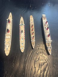 R57 Lot Of 4 Diecast Metal Ships