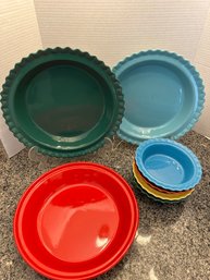 7 Colorful Chantal Pieces: Freezer, Microwave, Oven, Dishwasher Safe - DR70