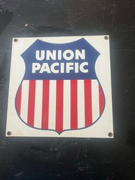 R99 Union Pacific Metal Sign 9'