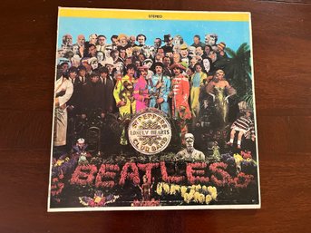 Beetles Sargent Peppers Lonely Hearts Club Band - R13