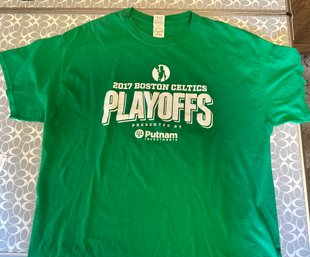 Boston Celtics 2017 Playoff T Shirt Size L - D51