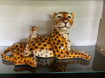 Large Vintage Italian Hand Painted Porcelain Cheetah Statue: Mother And Baby - C27