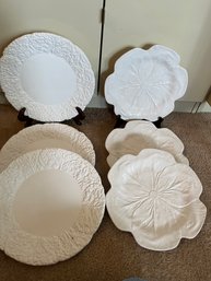 6 White Plates / 3 Of Each Design - L12