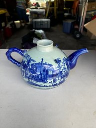 Late 20th Century Blue & White Victoria Wear Large Tea Pot W/ Cover