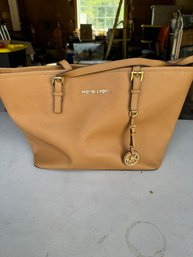 Michael Kors Tote