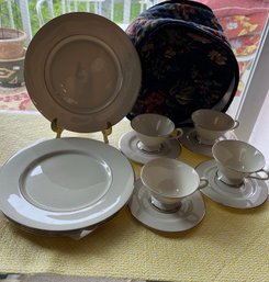 Fine Arts China Classic Dignity Pattern No. 867 4 Cups And Saucers Plus 4 Dinner Plates - 2D10