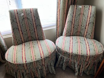 Two Unique Matching Boudoir Chairs With Coordinating 6 Decorative Pillows All Like New Condition! - D2