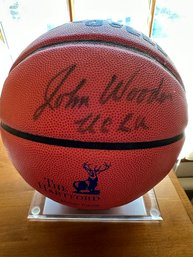 John Wooden Autographed WILSON NCAA Basketball - BL134