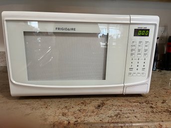 White Frigidaire Microwave Like New See Photos For Label Info - K38