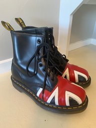 Dr. Martens Union Jack Barely Worn Size 8