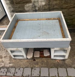 Heavy Well Made Planter Box With Drain Holes And Plastic Liner. You Can Have The Blocks If Desired.