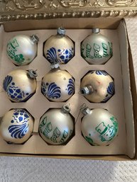 9 Vintage Glass Glitter Ornaments In Bradford Box - G5