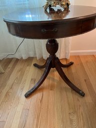 Antique Round Pedistal Table With Four Brass Claw Feet And One Drawer - L04