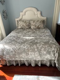 Cream Queen Upholstered Bed - 1B1