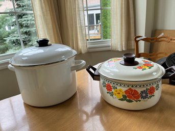 Two Vintage Enamel Large Pots - K56