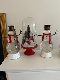 Two Lighted Snowmen Snow Globes And A Christmas Scene Under Glass Centerpiece - C03