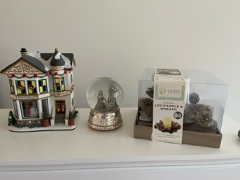 Lighted Ceramic Village Collection - St Nicholas Square, Music Box And Boxed Battery Candle - C05